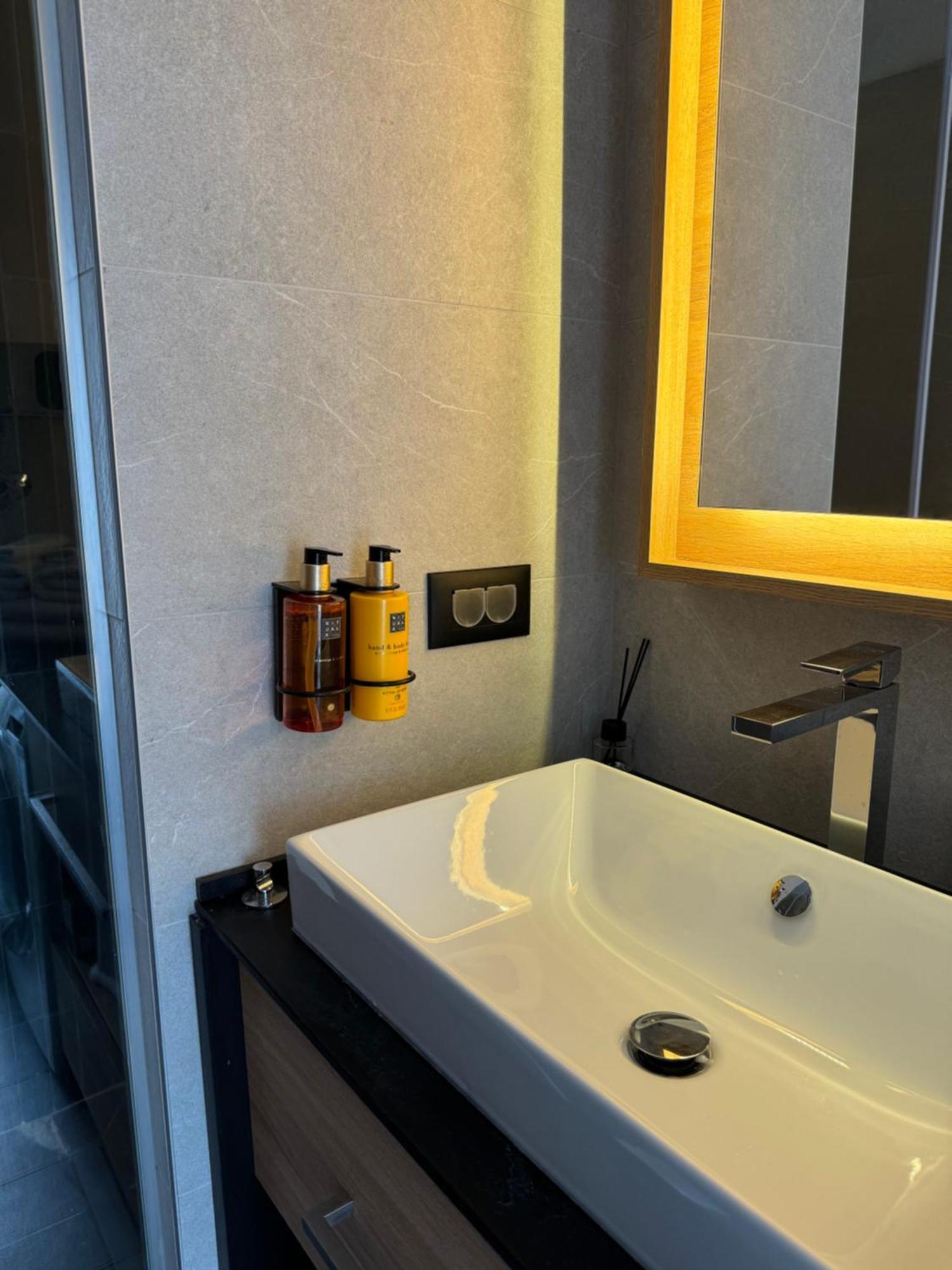 Woodside Apartment 431, Kopaonik - One Separate Bedroom 35M2- Free Parking & Spa エクステリア 写真